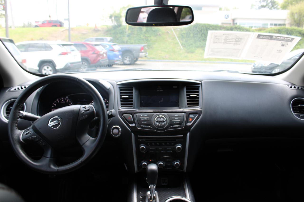 Nissan Pathfinder FWD SV 2020