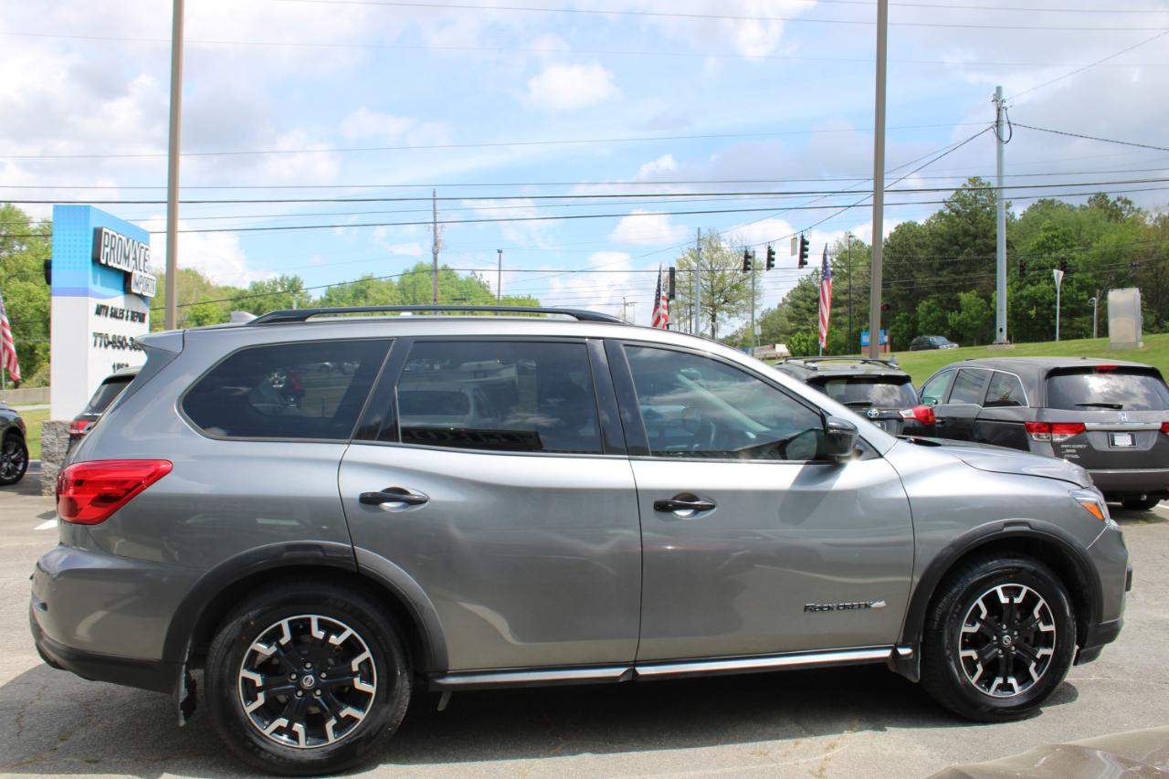 Nissan Pathfinder FWD SV 2020