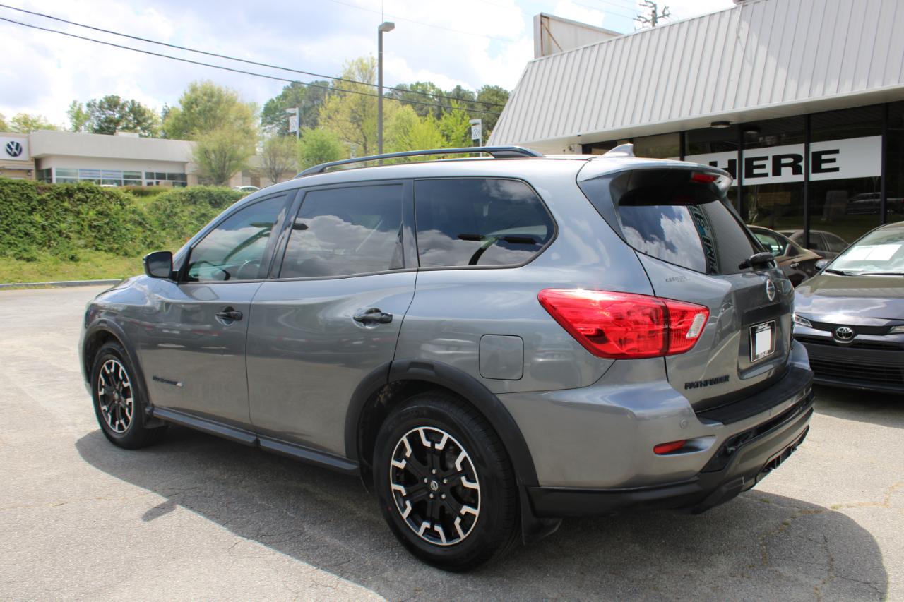 Nissan Pathfinder FWD SV 2020