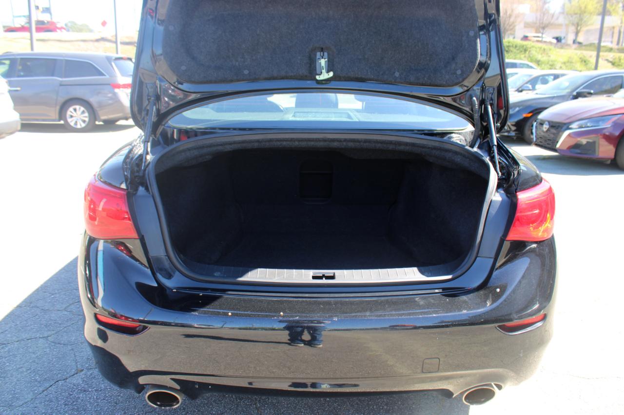 Infiniti Q50 4dr Sdn RWD 2015