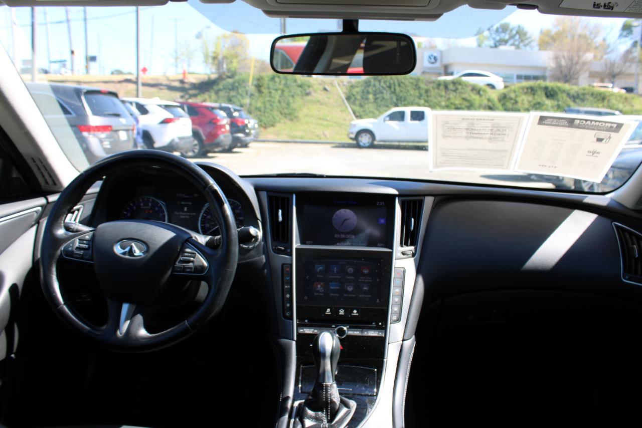 Infiniti Q50 4dr Sdn RWD 2015