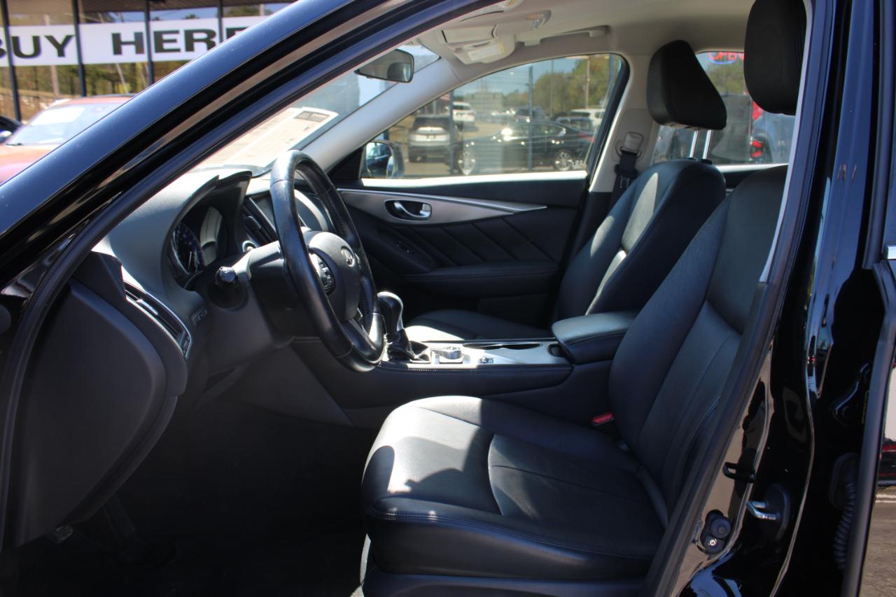 Infiniti Q50 4dr Sdn RWD 2015