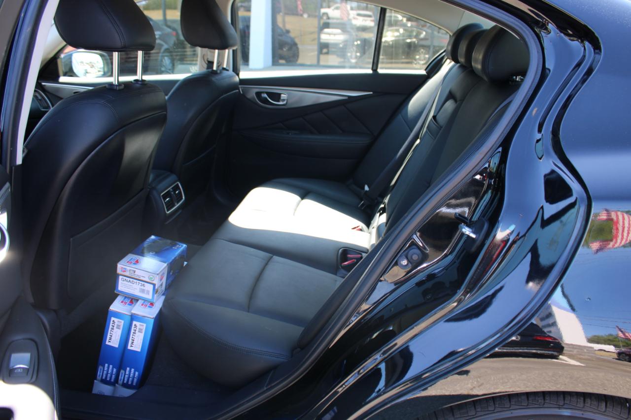 Infiniti Q50 4dr Sdn RWD 2015