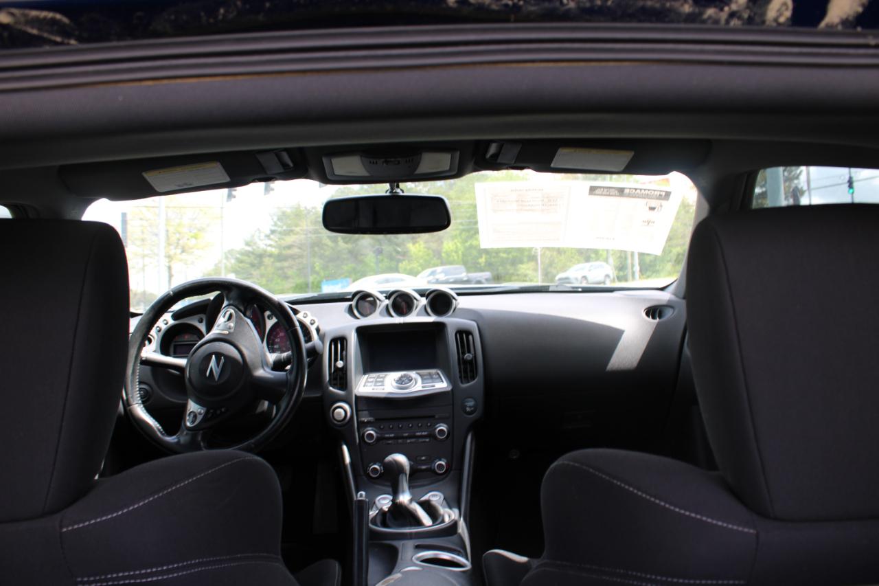 Nissan 370Z 2dr Cpe Auto 2016