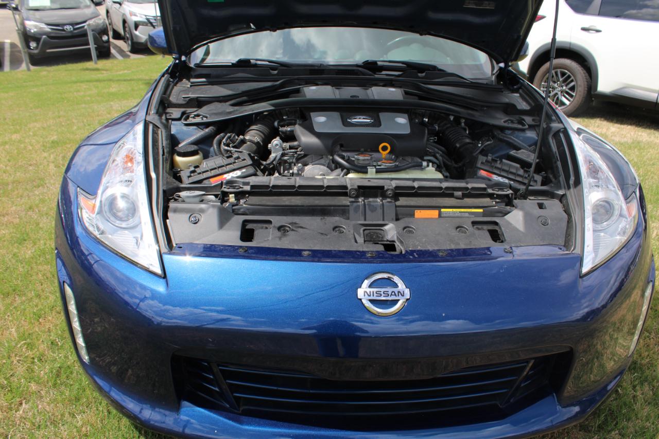 Nissan 370Z 2dr Cpe Auto 2016