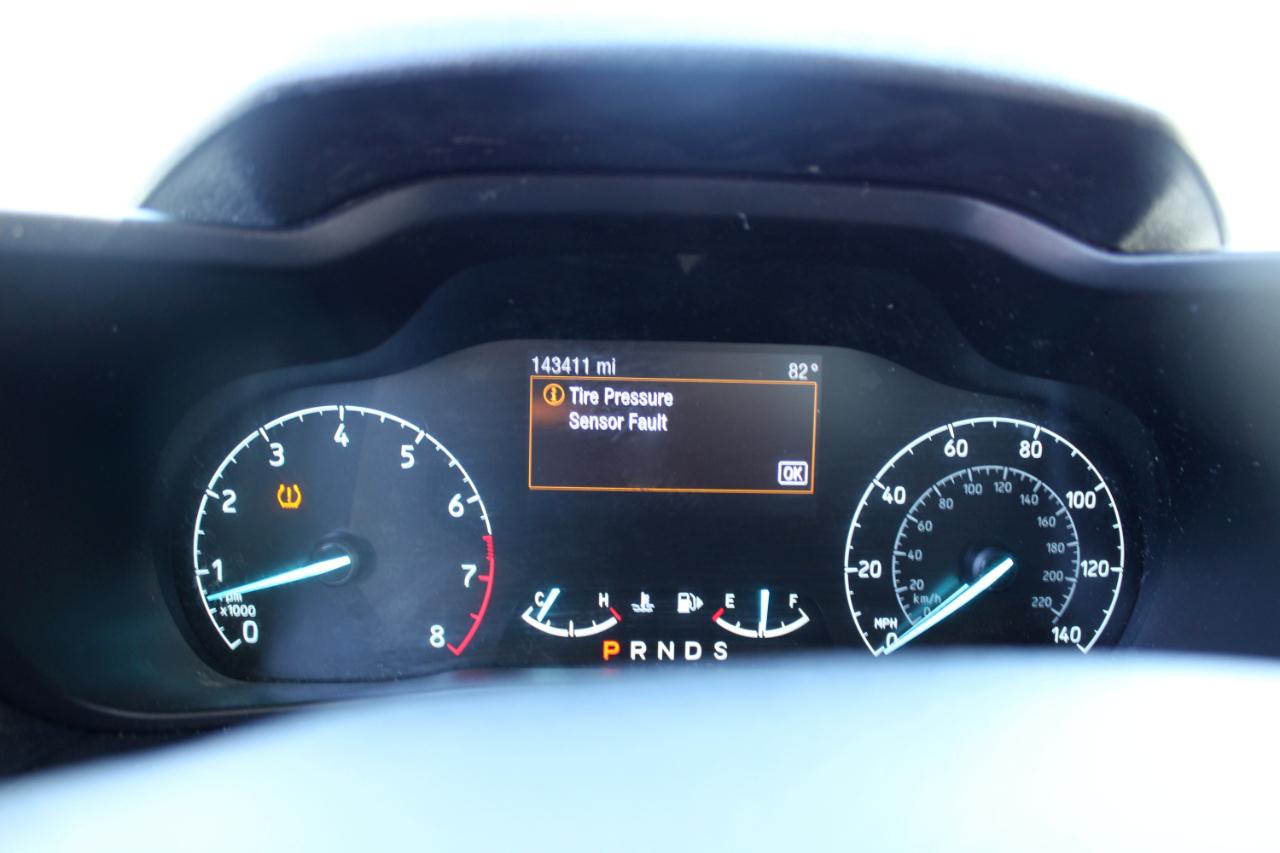 Ford Transit Connect Van XL LWB w/Rear Symmetrical Doors 2020