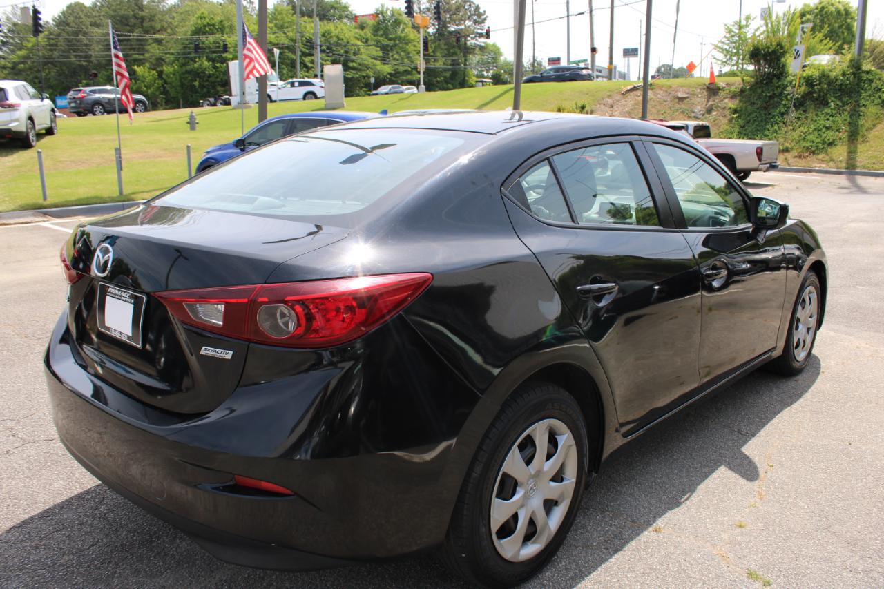 Mazda MAZDA3 4dr Sdn Man i SV 2015