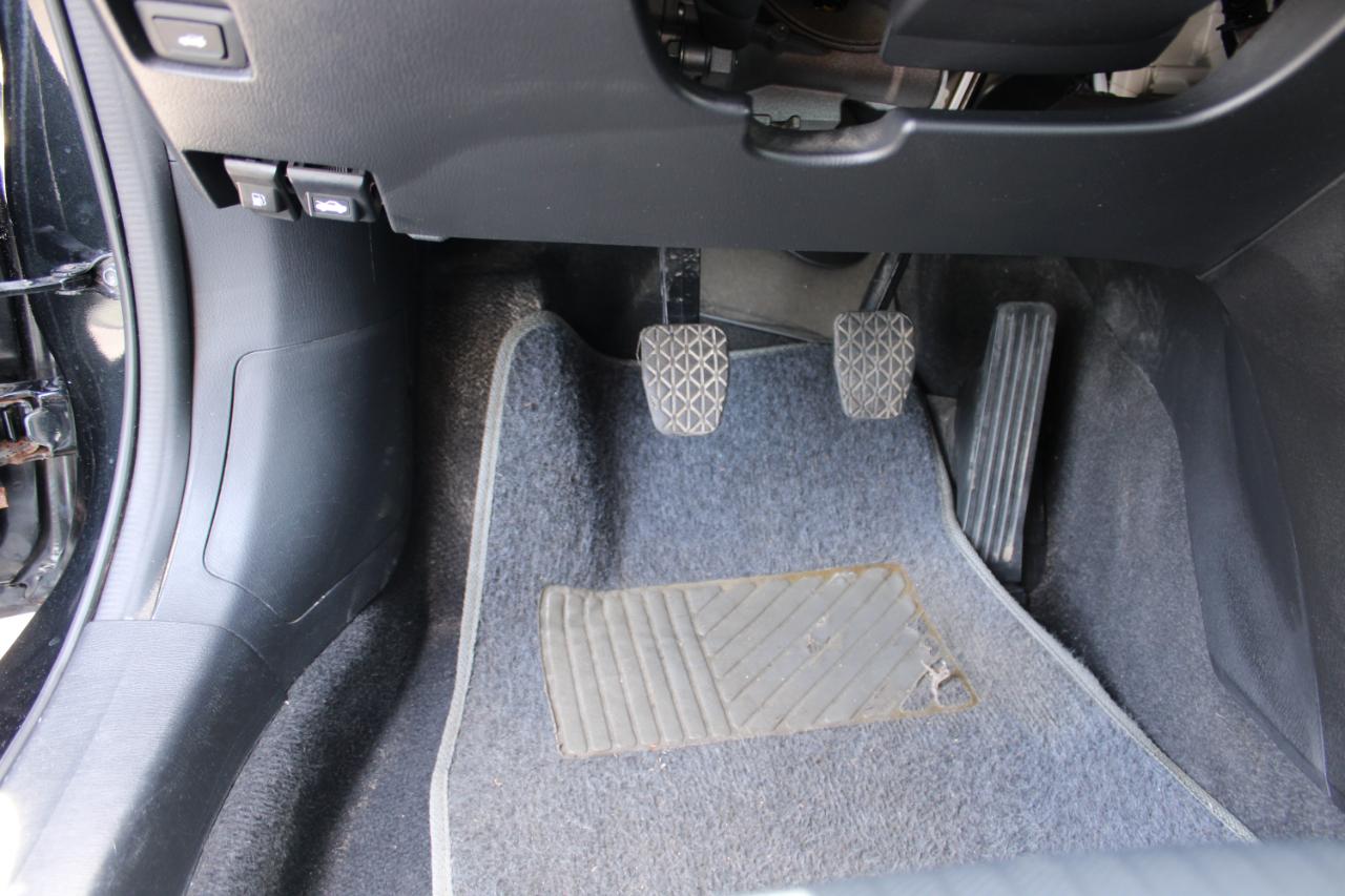 Mazda MAZDA3 4dr Sdn Man i SV 2015