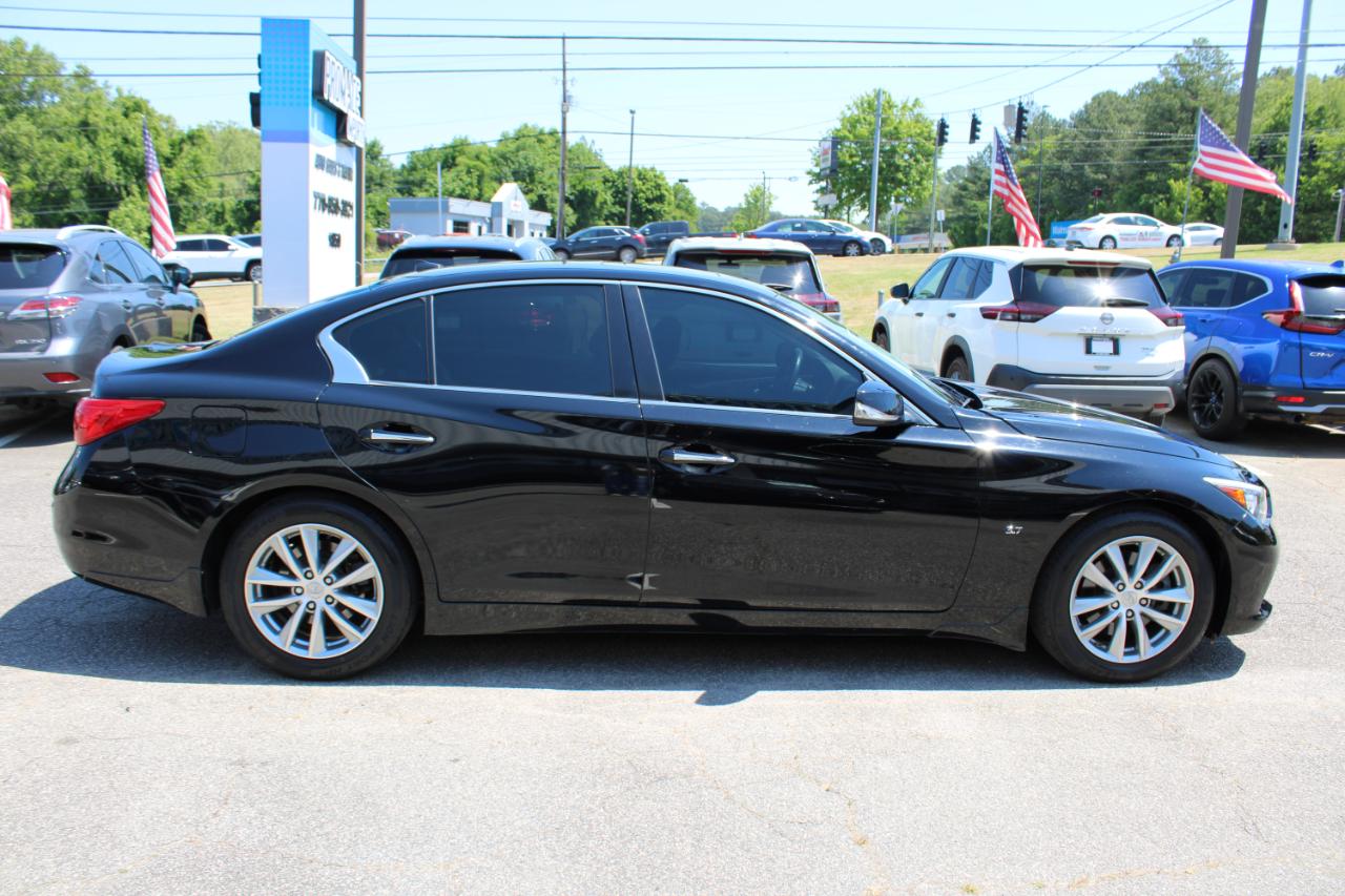 Infiniti Q50 4dr Sdn RWD 2015