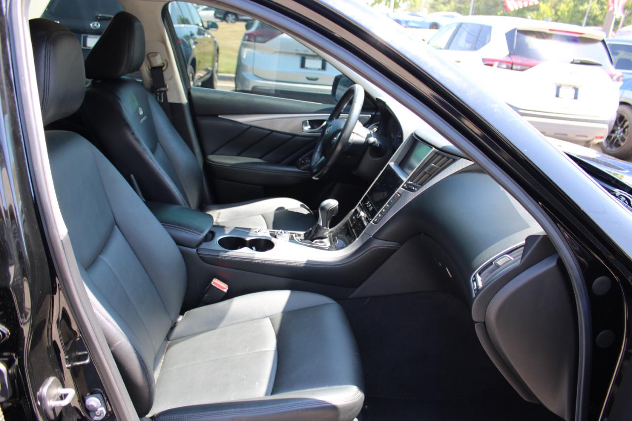 Infiniti Q50 4dr Sdn RWD 2015