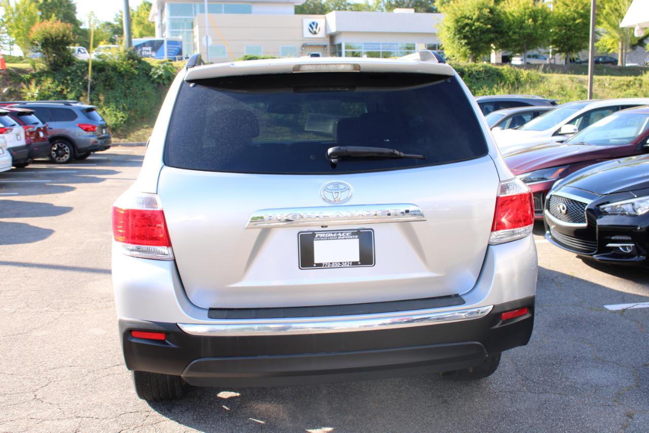Toyota Highlander FWD 4dr V6 Limited (Natl) 2013