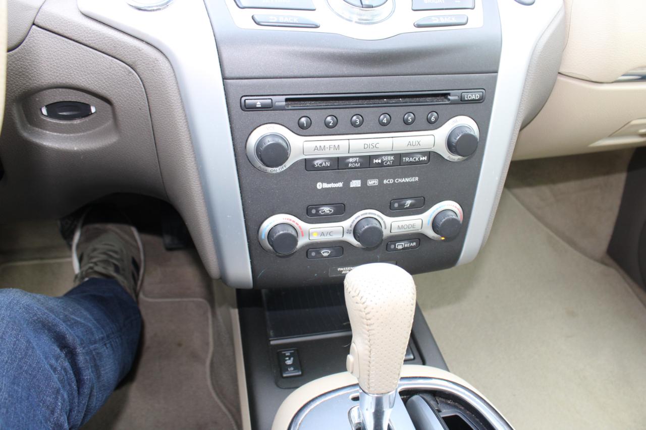 Nissan Murano 2WD 4dr SL 2009