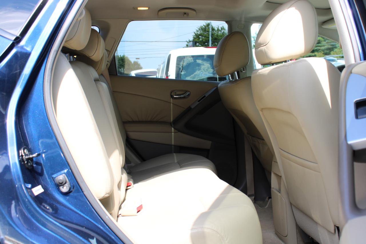 Nissan Murano 2WD 4dr SL 2009