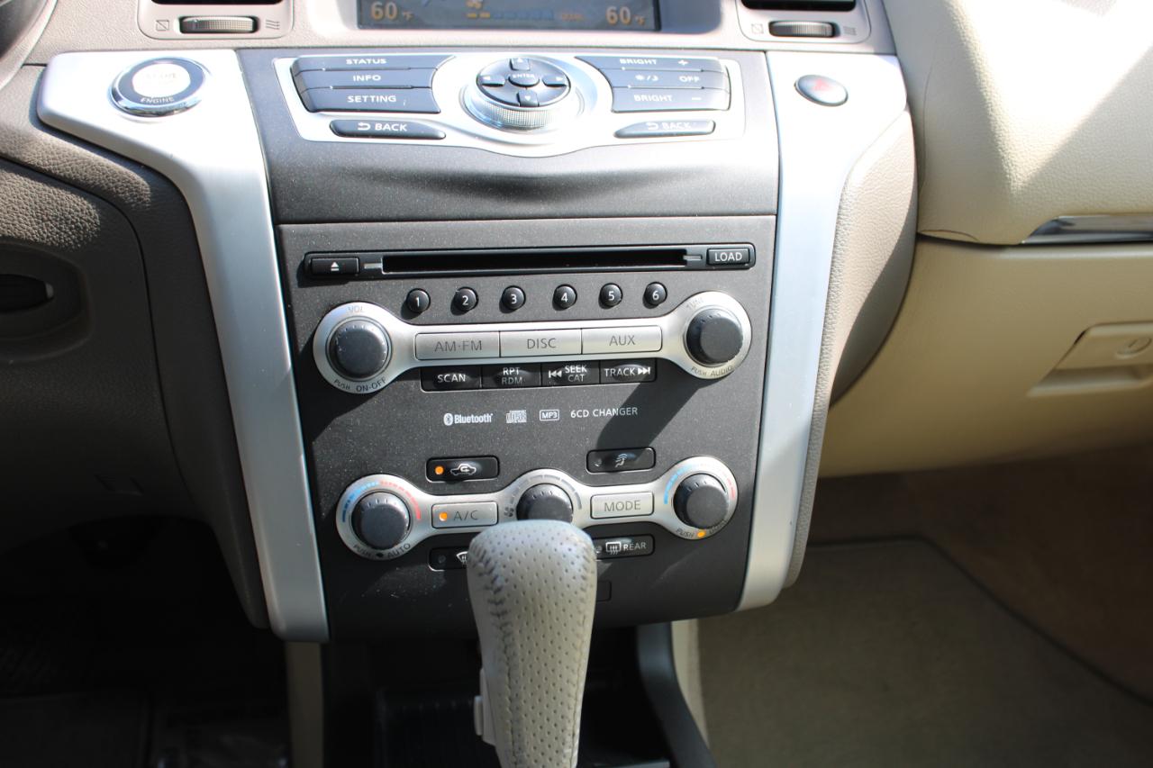 Nissan Murano 2WD 4dr SL 2009