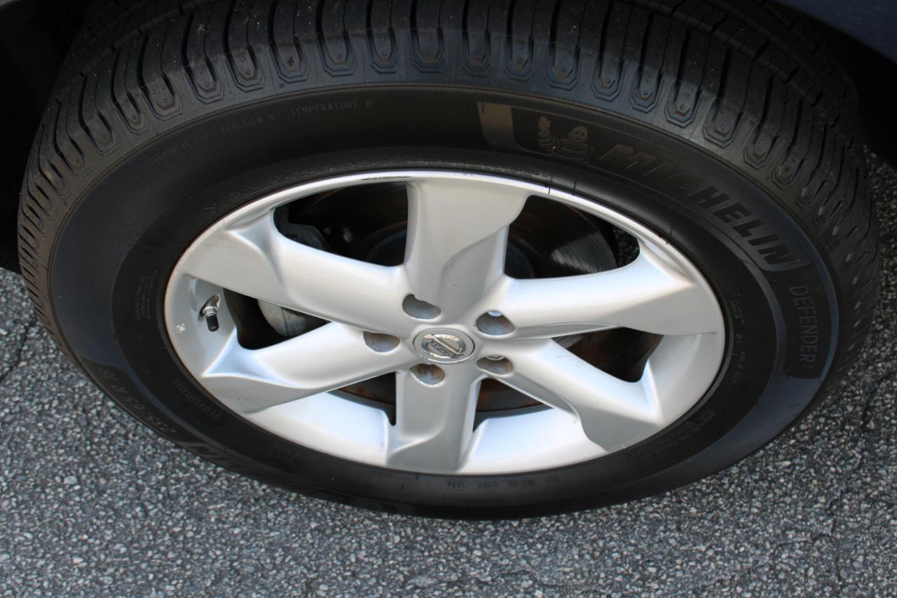 Nissan Murano 2WD 4dr SL 2009