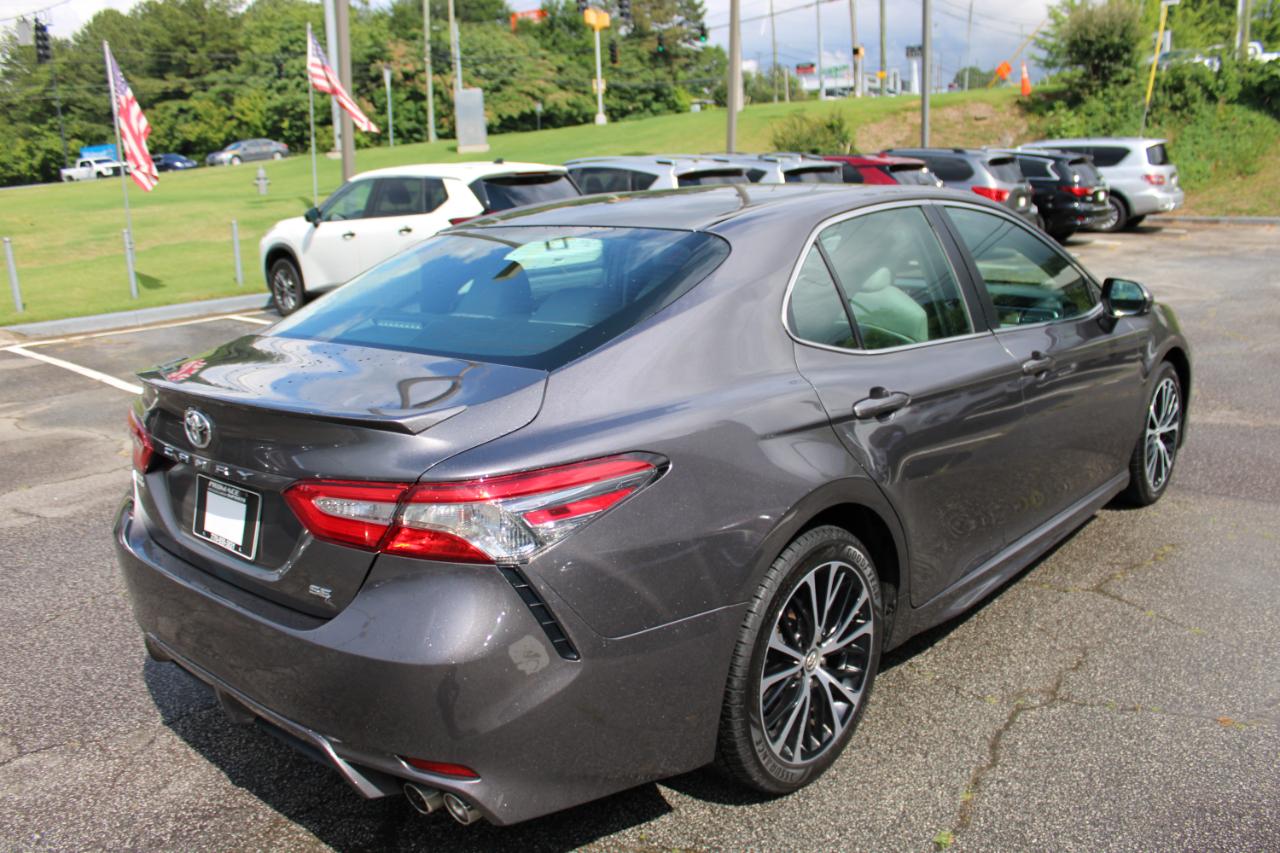 Toyota Camry XLE Auto (Natl) 2018