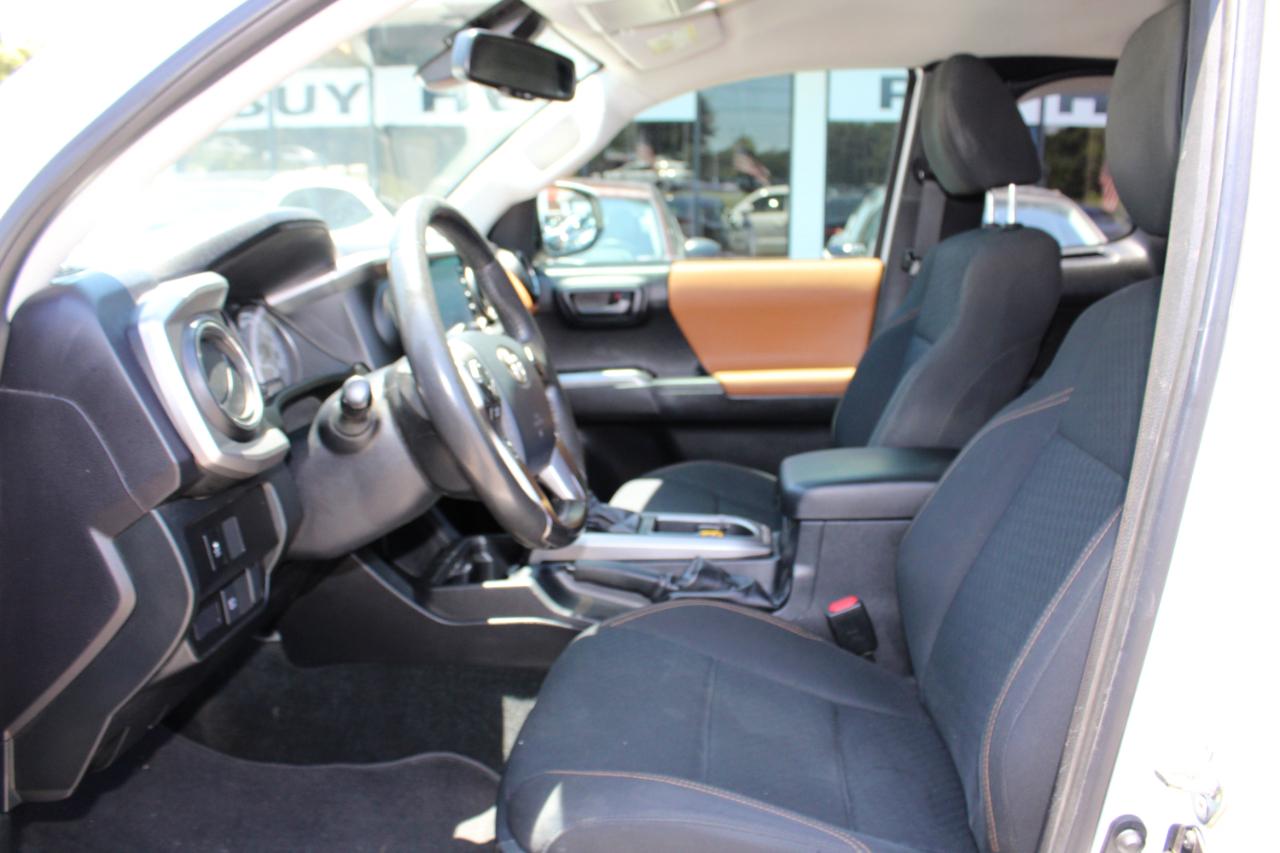 Toyota Tacoma 2WD SR5 Access Cab 6' Bed V6 AT (Natl) 2020