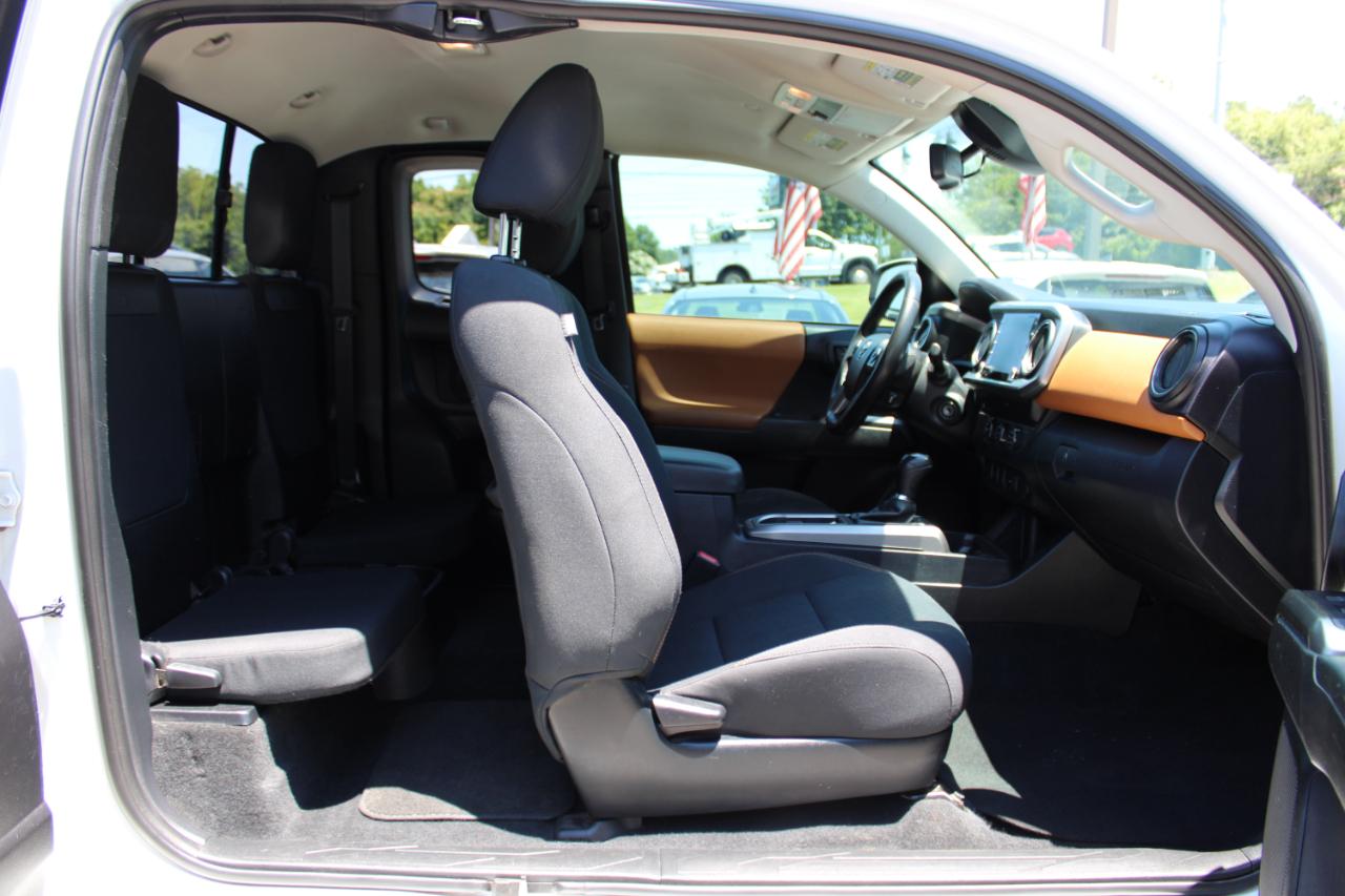 Toyota Tacoma 2WD SR5 Access Cab 6' Bed V6 AT (Natl) 2020