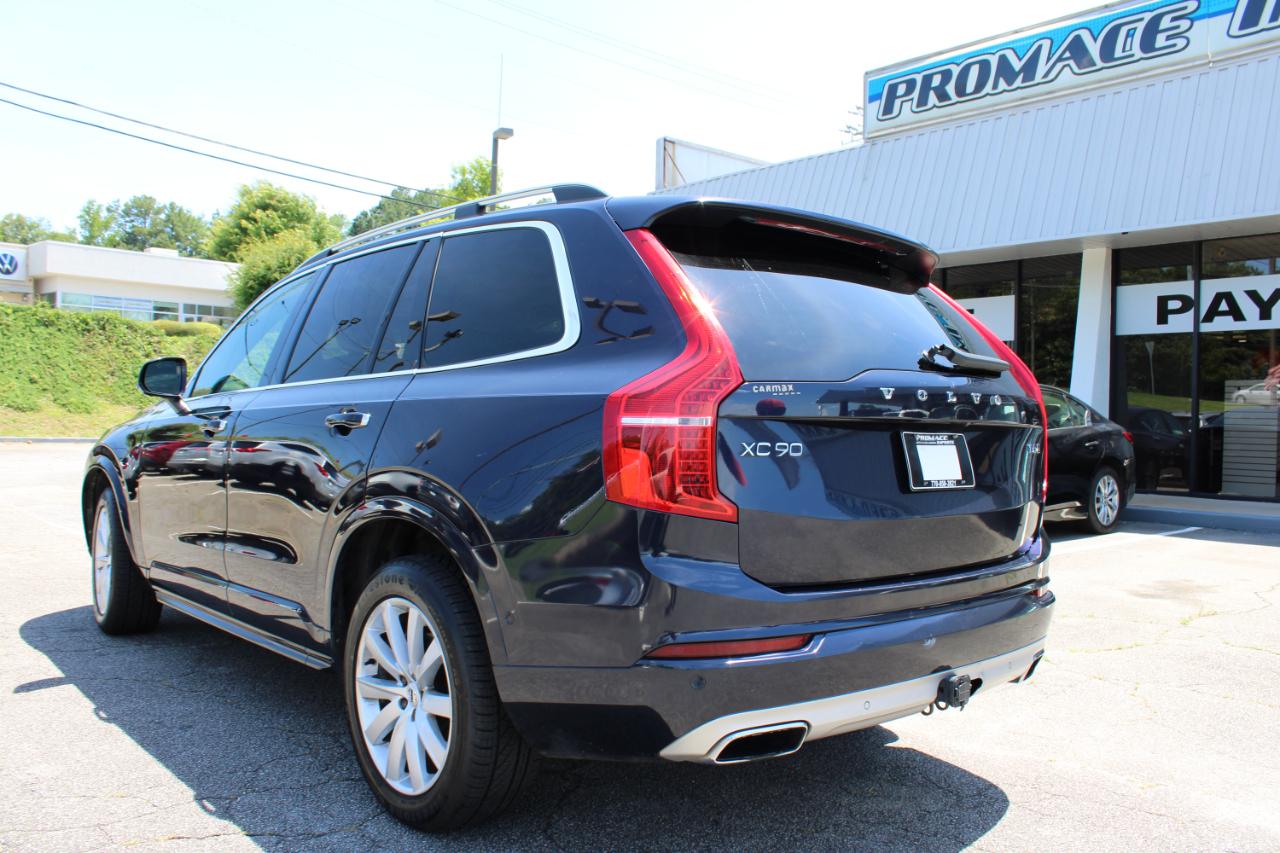 Volvo XC90 T6 AWD 7-Passenger Momentum 2017