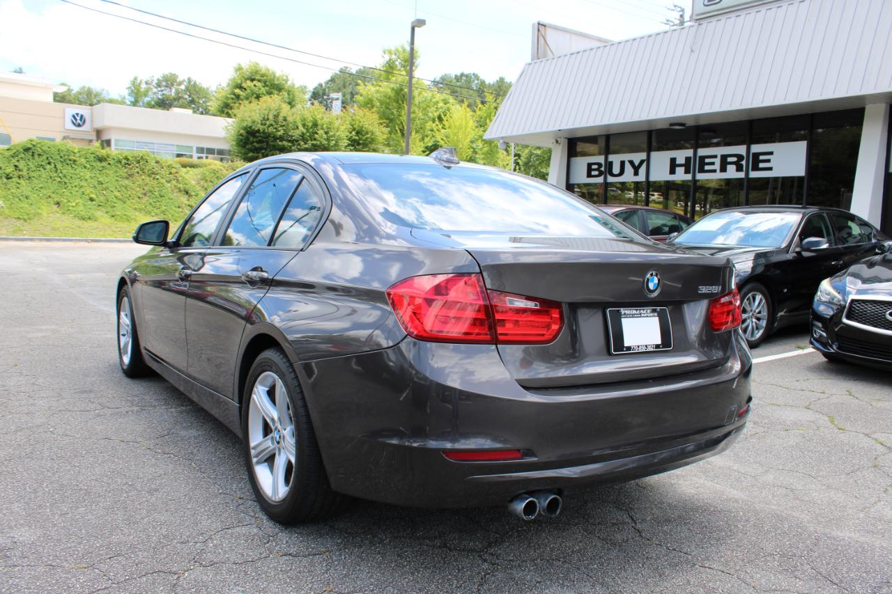 BMW 3 Series 4dr Sdn 328i RWD South Africa 2015
