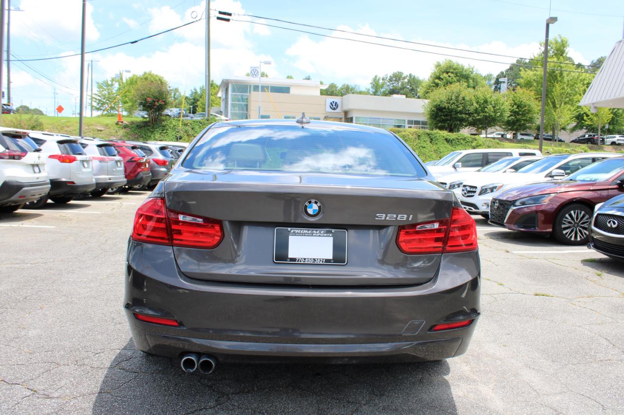 BMW 3 Series 4dr Sdn 328i RWD South Africa 2015