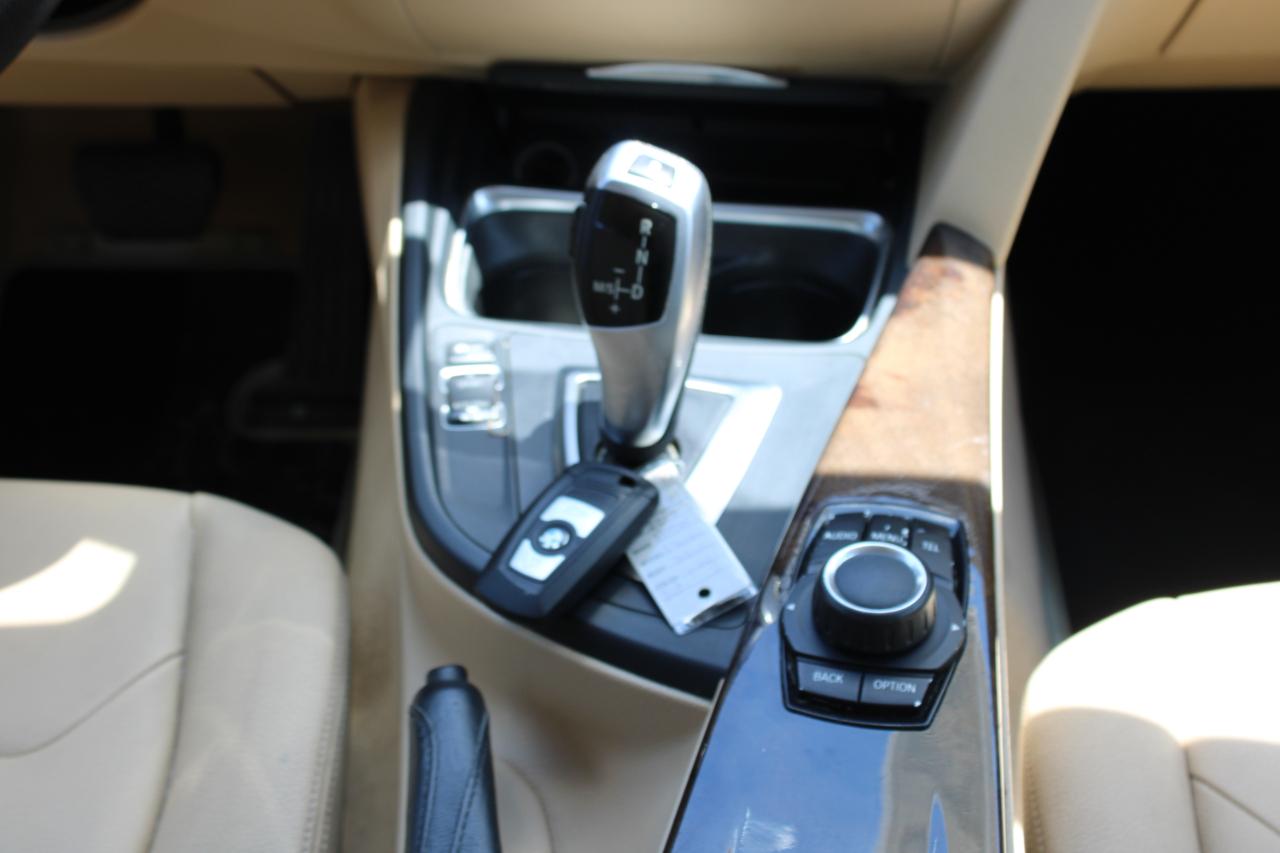 BMW 3 Series 4dr Sdn 328i RWD South Africa 2015