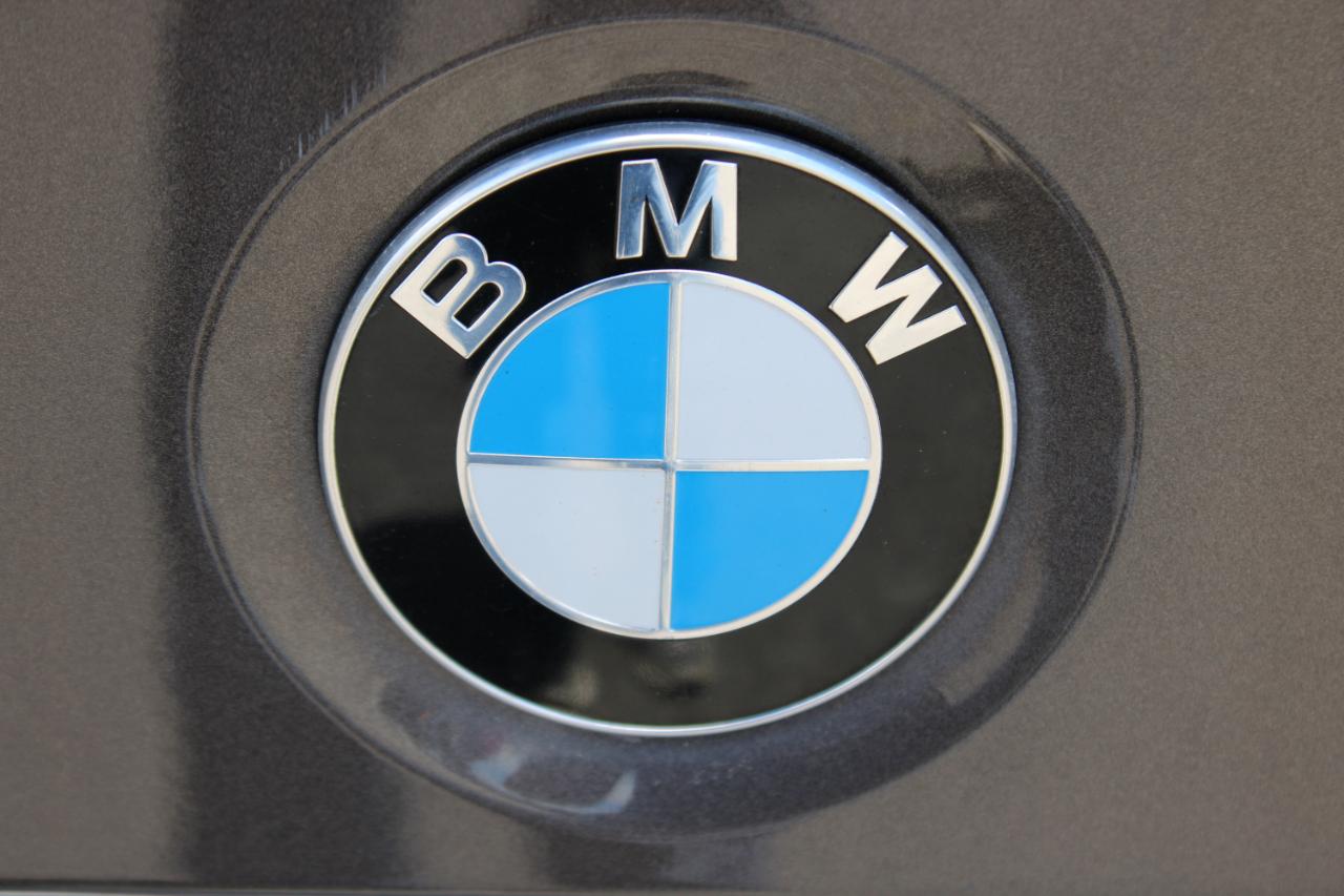 BMW 3 Series 4dr Sdn 328i RWD South Africa 2015