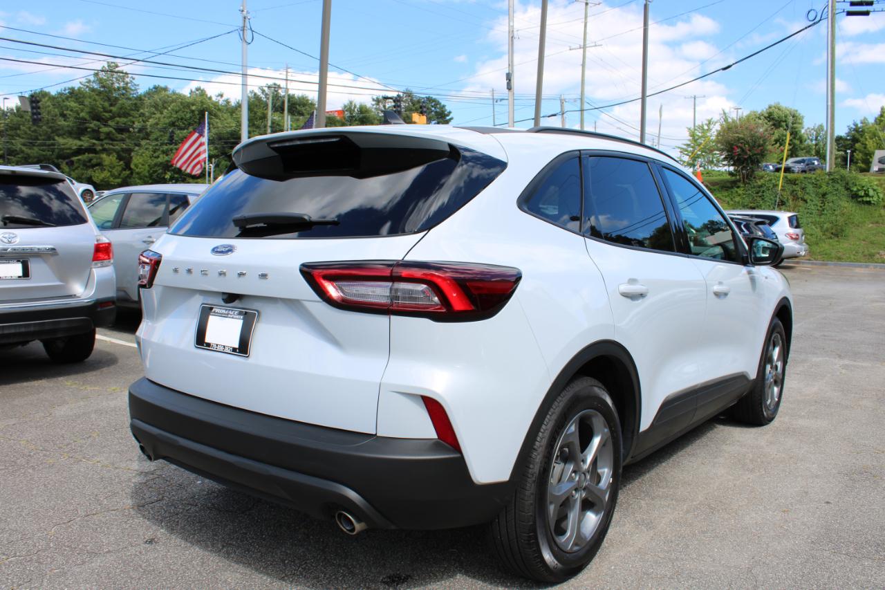 Ford Escape ST-Line FWD 2025
