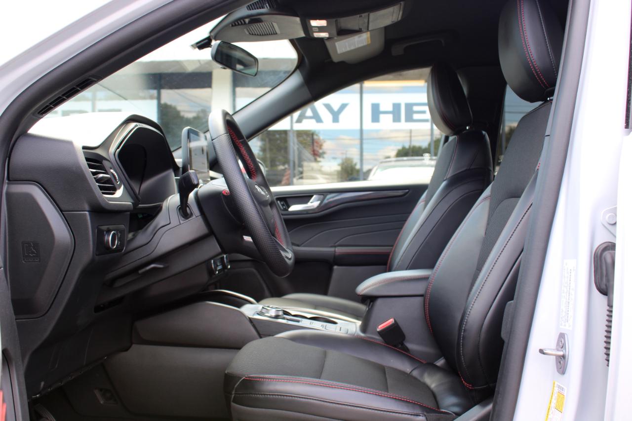 Ford Escape ST-Line FWD 2025