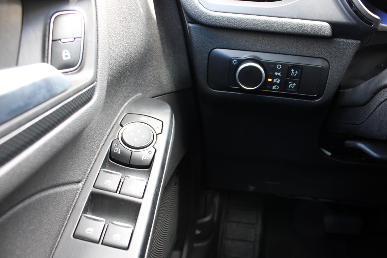 Ford Escape ST-Line FWD 2025