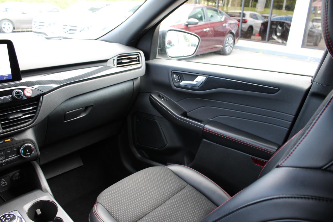Ford Escape ST-Line FWD 2025