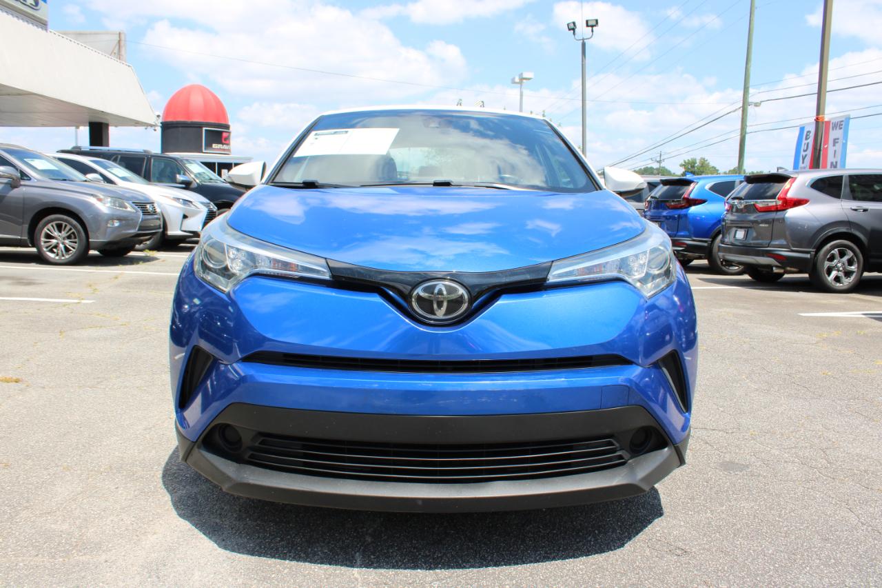 Toyota C-HR XLE FWD (Natl) 2018