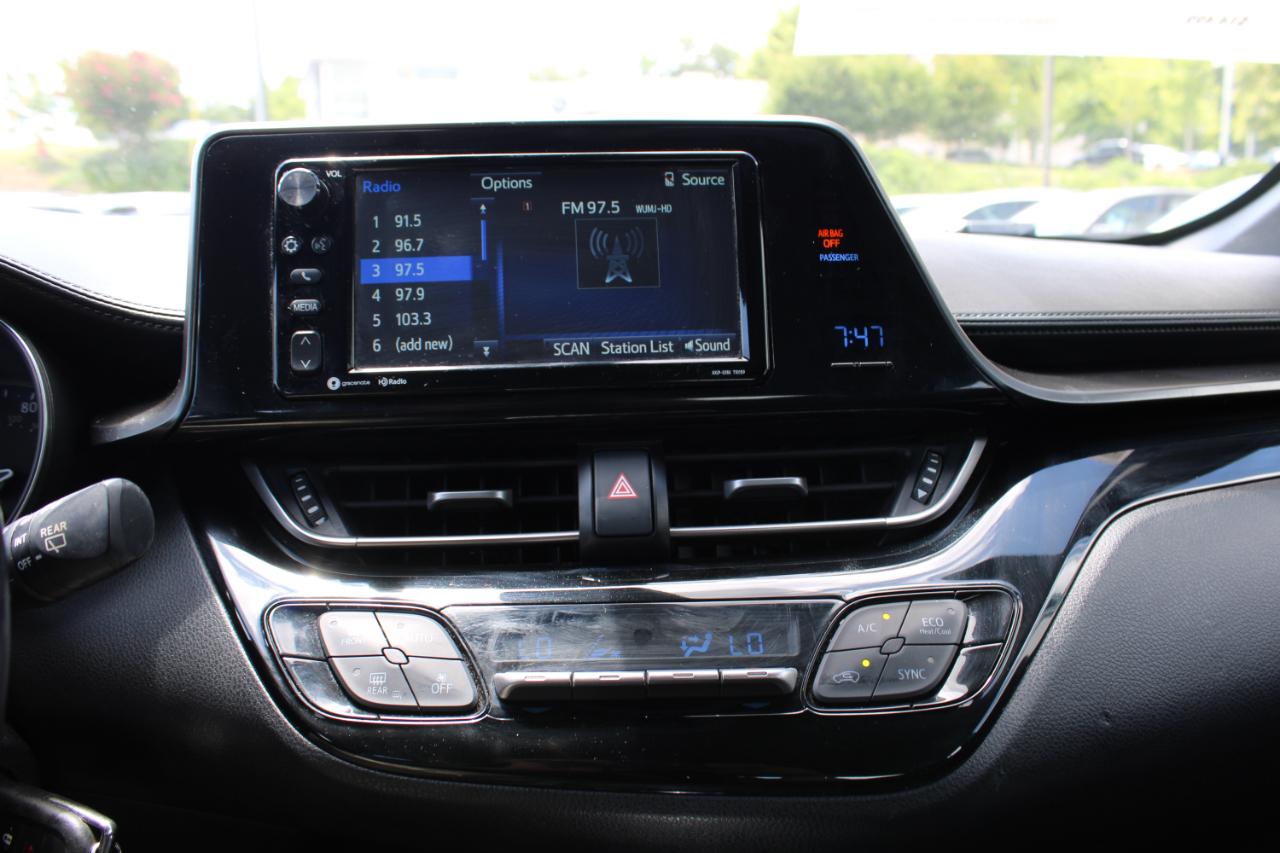 Toyota C-HR XLE FWD (Natl) 2018