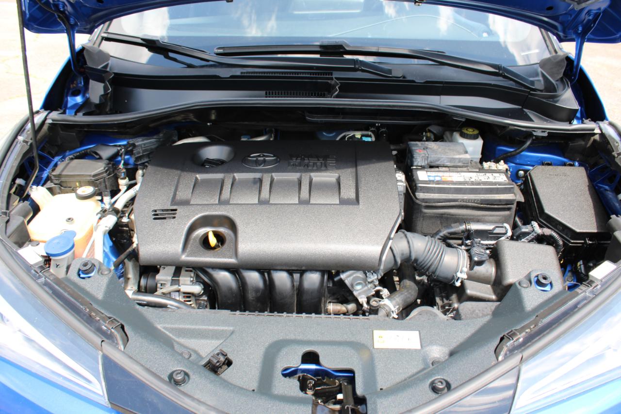Toyota C-HR XLE FWD (Natl) 2018