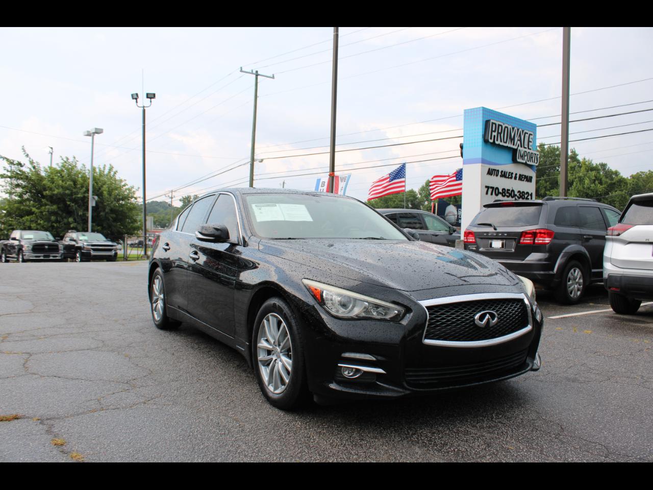 Infiniti Q50 2.0t Premium RWD 2017