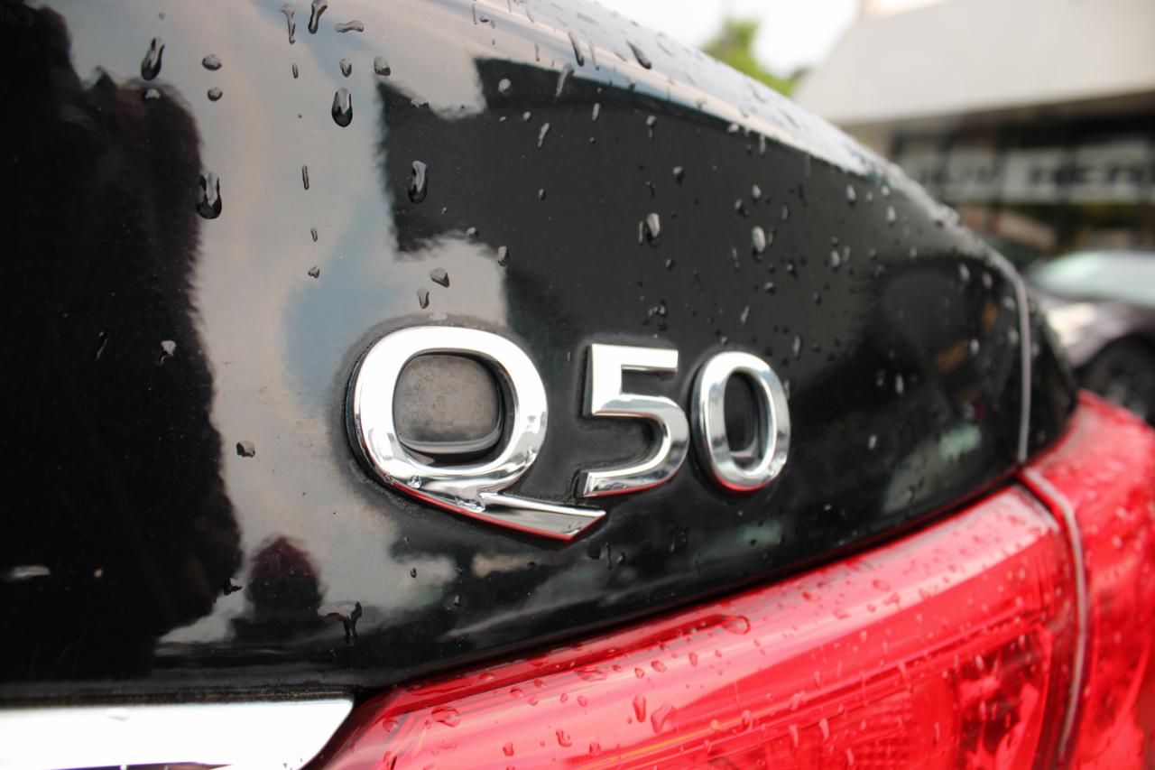 Infiniti Q50 2.0t Premium RWD 2017