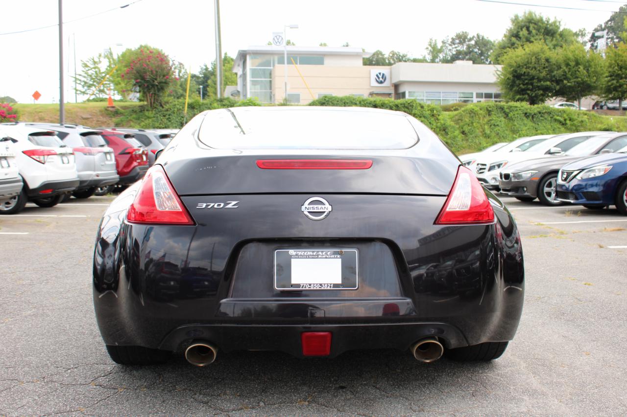 Nissan 370Z 2dr Cpe Auto 2015