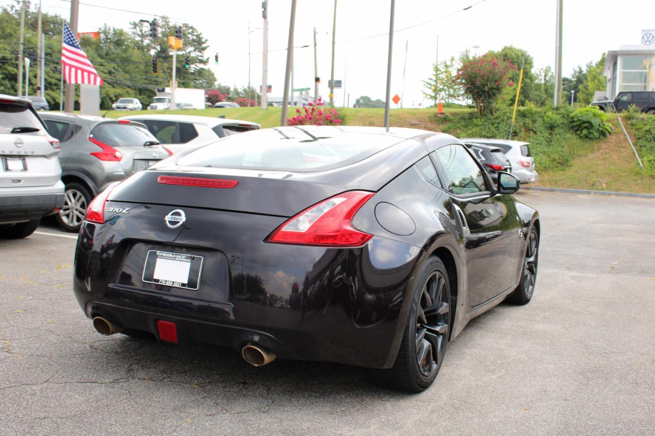 Nissan 370Z 2dr Cpe Auto 2015