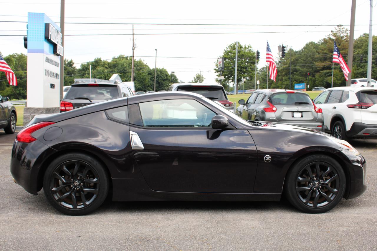 Nissan 370Z 2dr Cpe Auto 2015