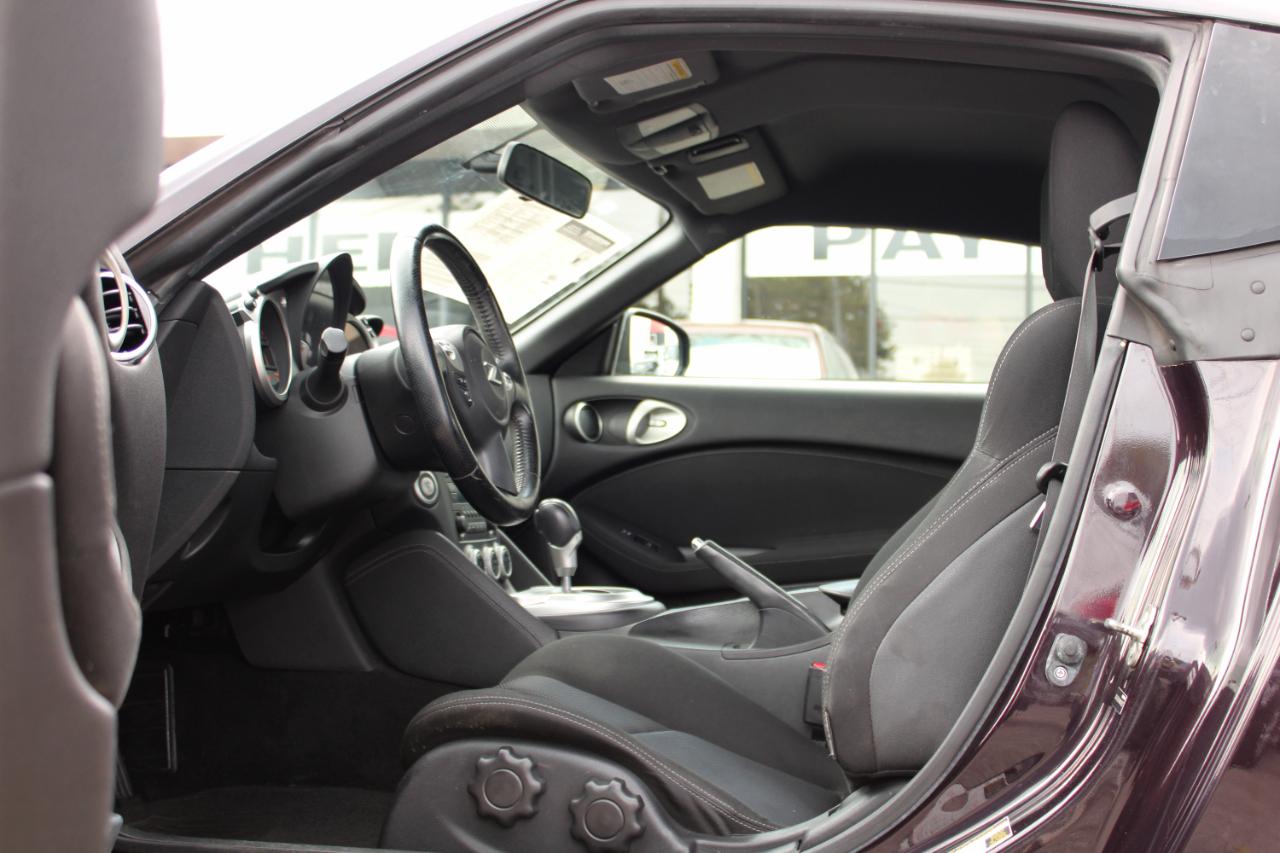 Nissan 370Z 2dr Cpe Auto 2015