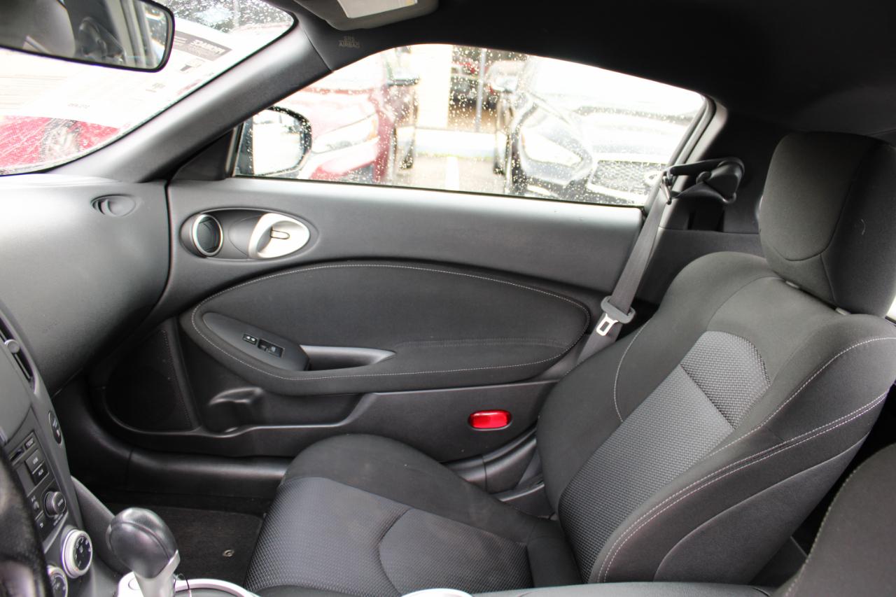 Nissan 370Z 2dr Cpe Auto 2015