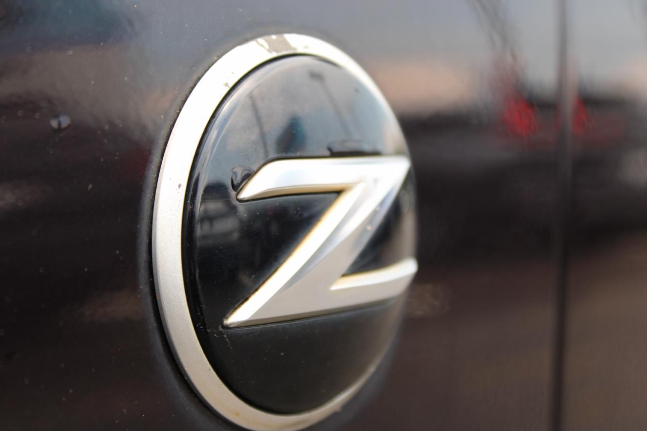 Nissan 370Z 2dr Cpe Auto 2015
