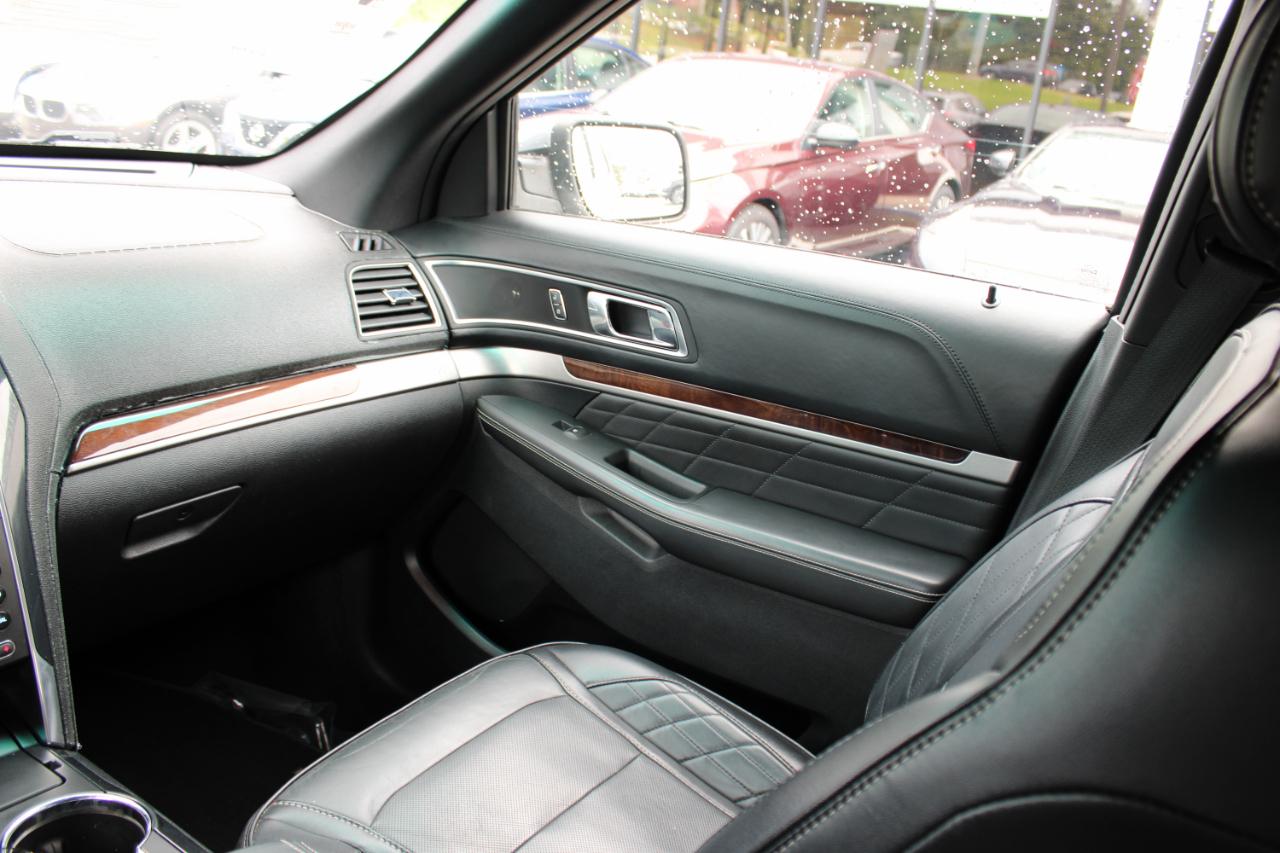 Ford Explorer 4WD 4dr Platinum 2016