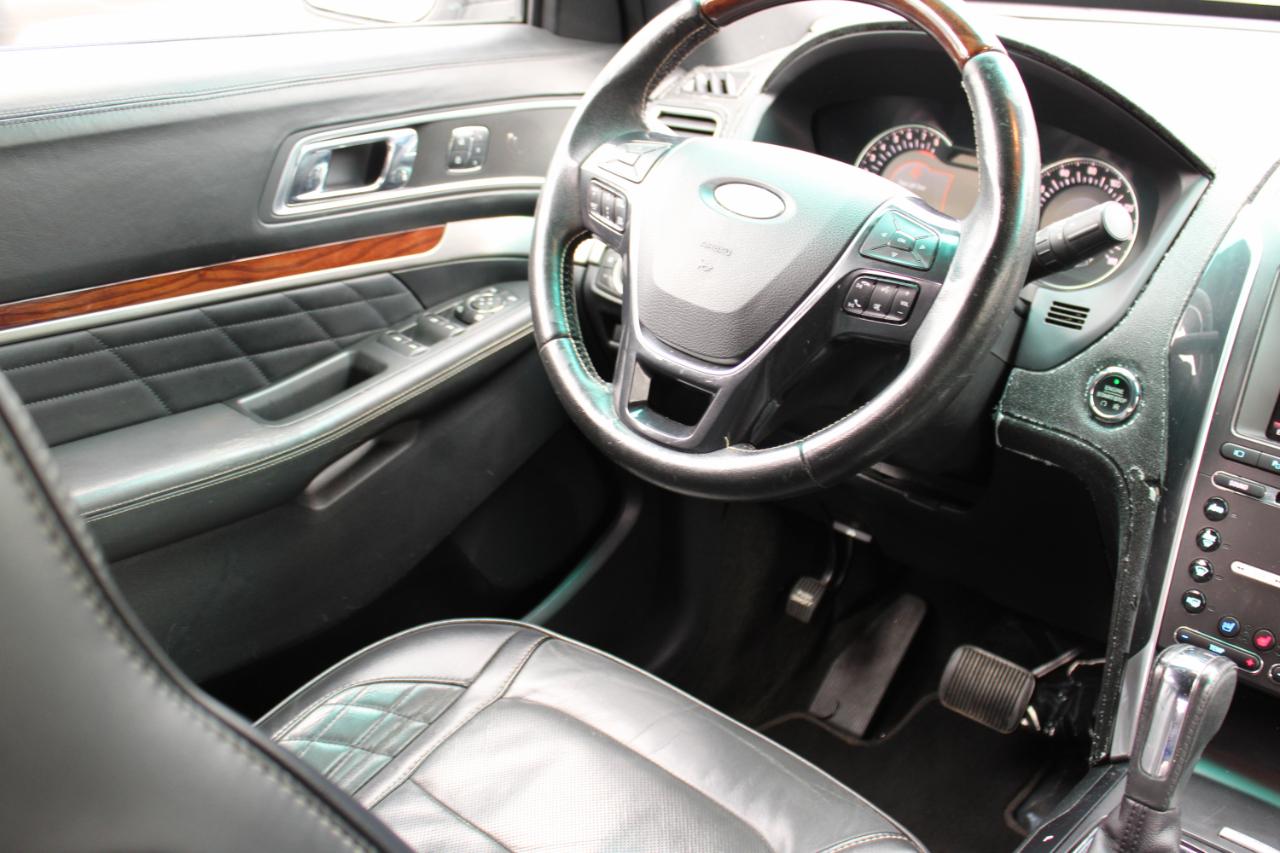 Ford Explorer 4WD 4dr Platinum 2016