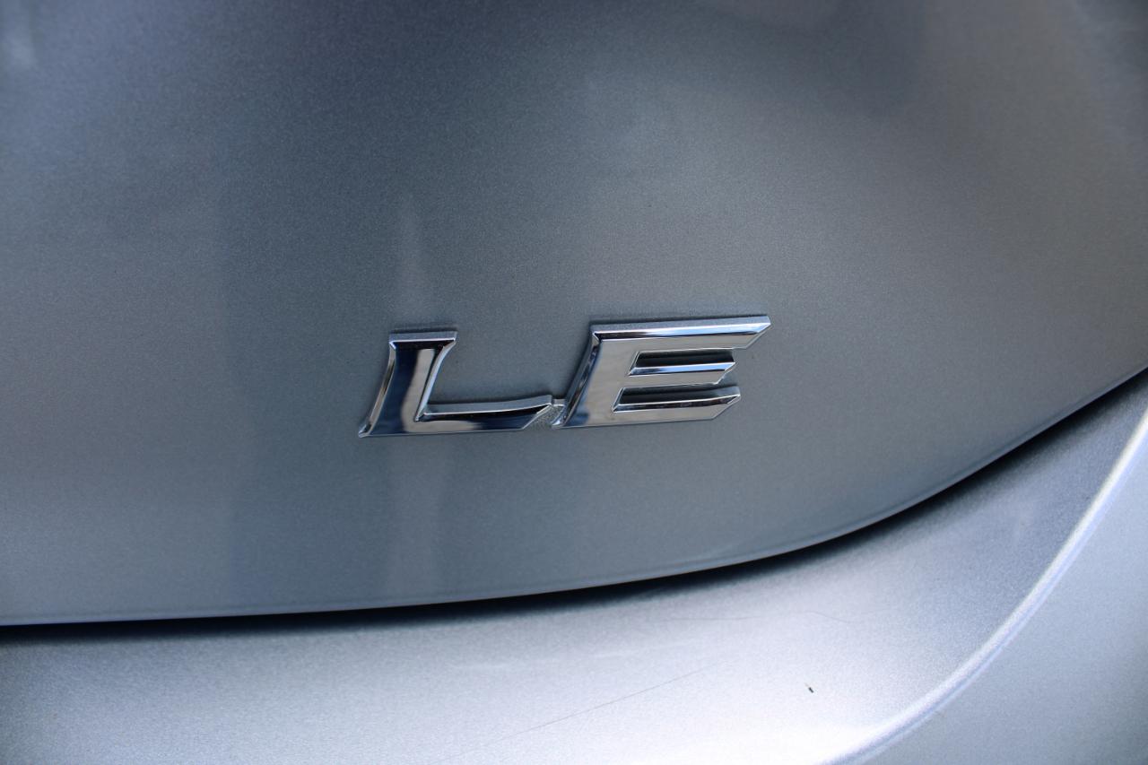 Toyota Camry LE (Natl) 2026