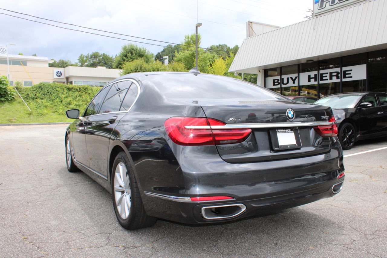 BMW 7 Series 740i xDrive Sedan 2017