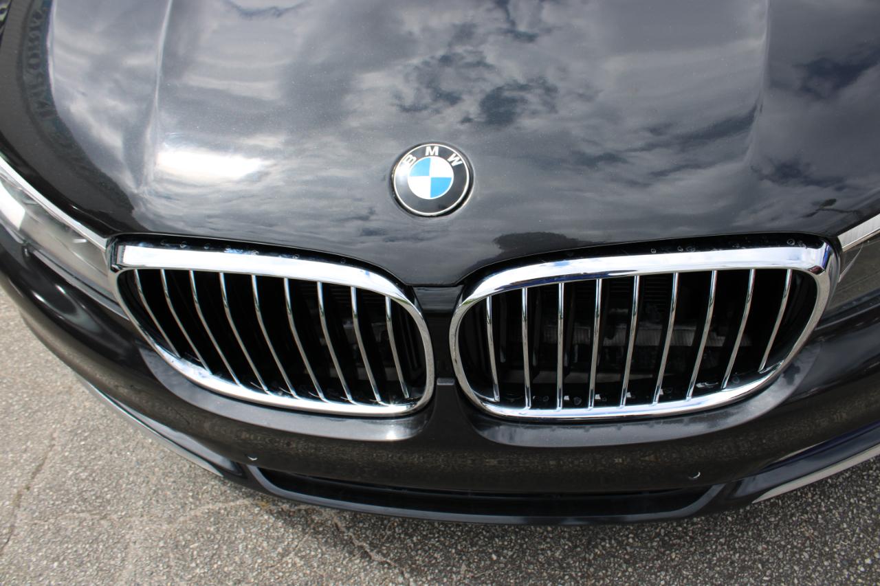BMW 7 Series 740i xDrive Sedan 2017