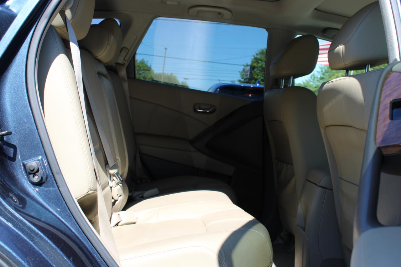 Nissan Murano AWD 4dr LE 2013