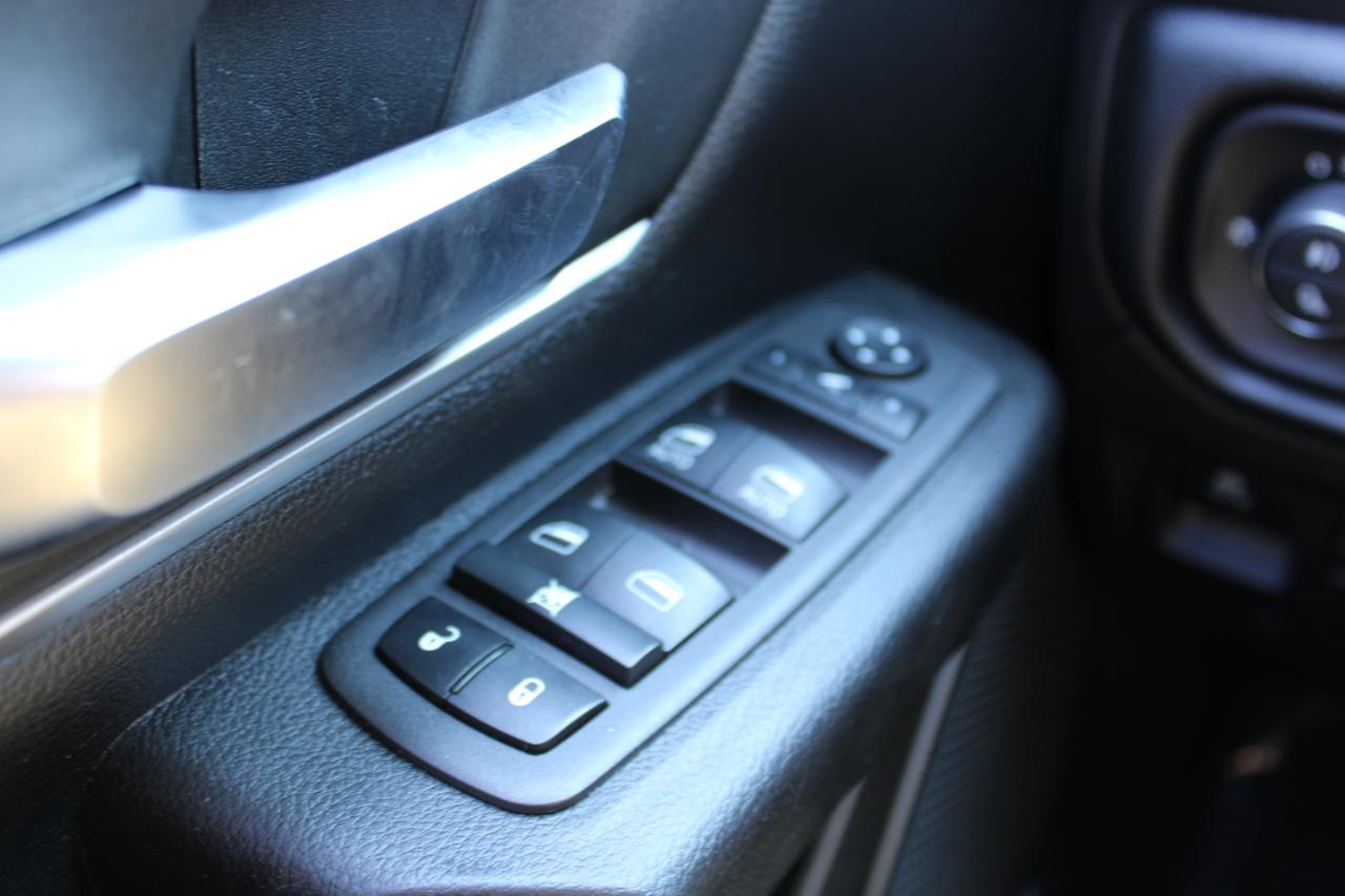 Ram 1500 photo 16