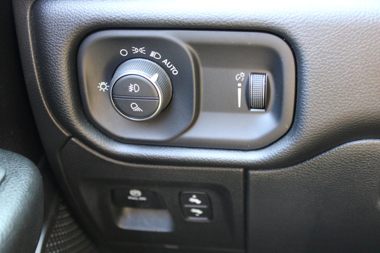 Ram 1500 photo 17